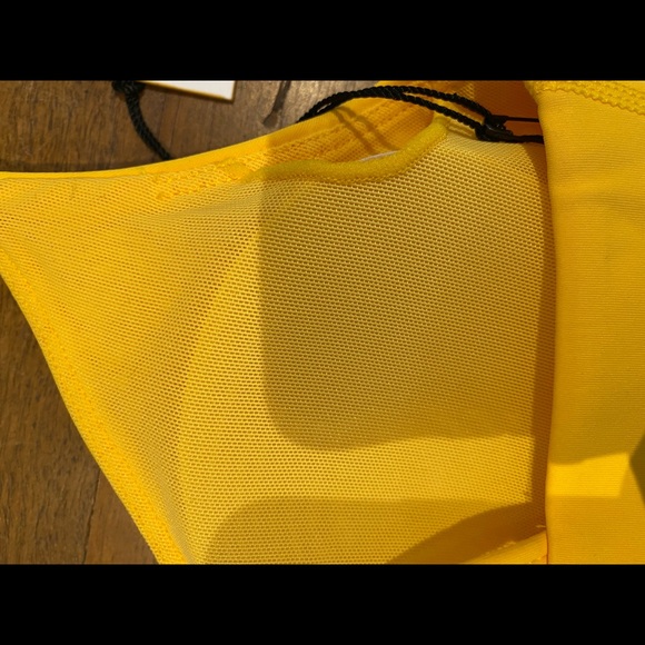 COPY - NWT Love Wave Revolve Womens Yellow Brittany Sports Bra - Picture 5 of 8